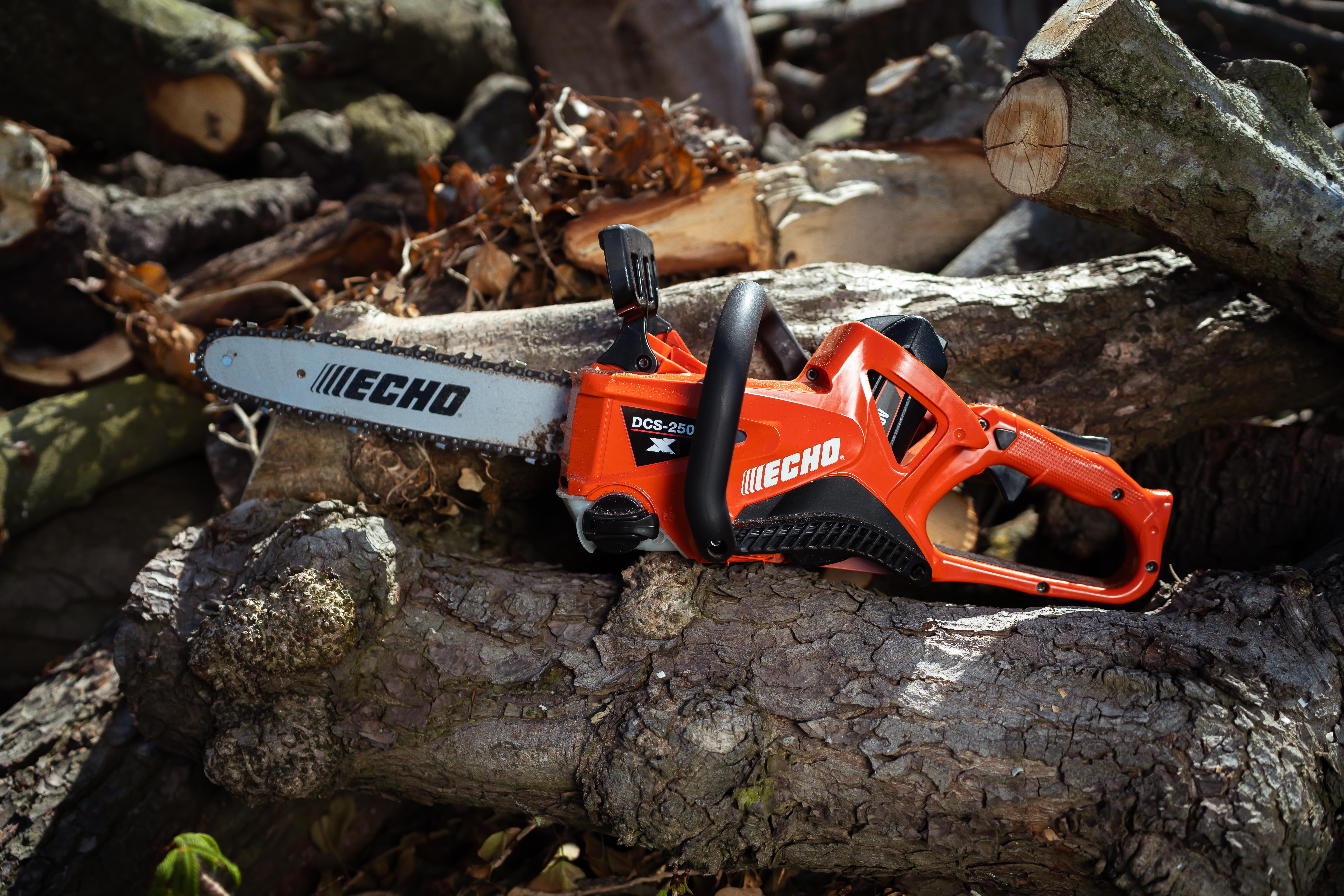ECHO DCS-2500T Akku-Motorsäge 50.4V, 25cm Schwert 3/8
