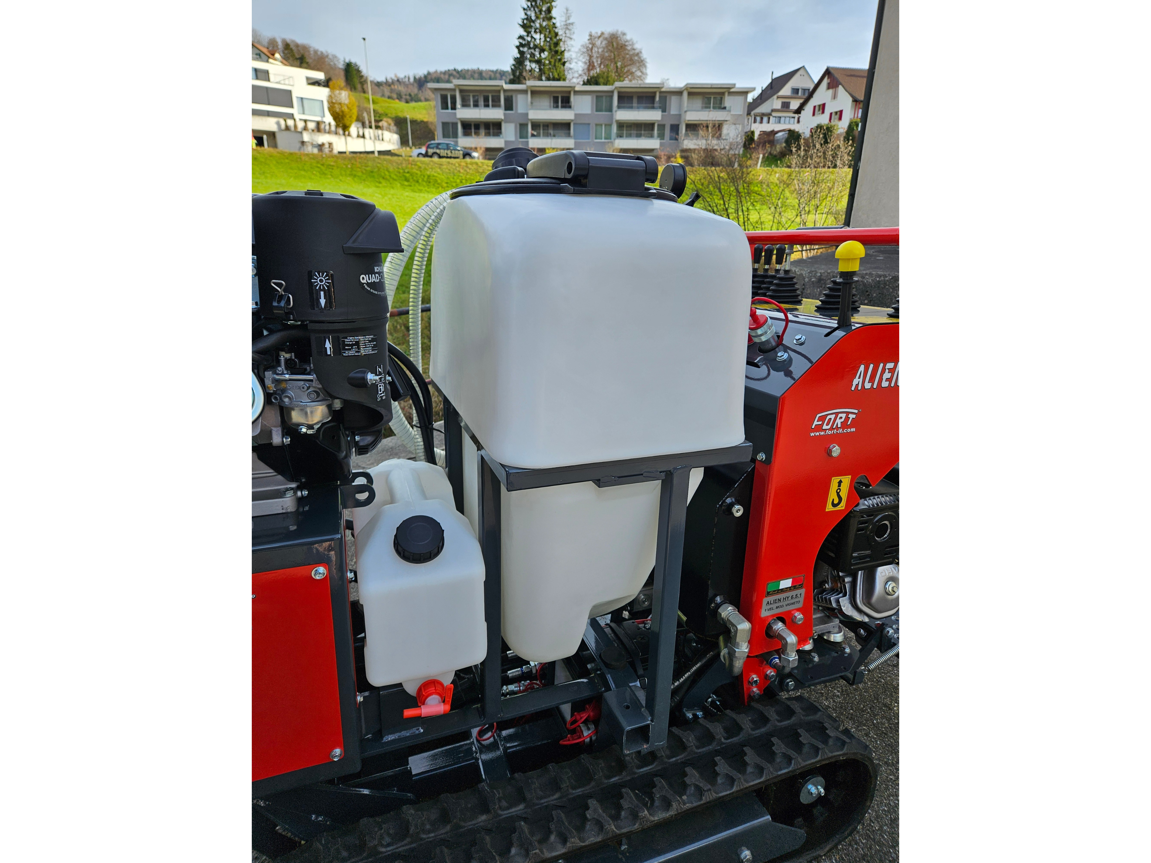 Messegerät FORT Raupentransporter Grundgerät ALIEN HY 6.5.1, Honda GX390