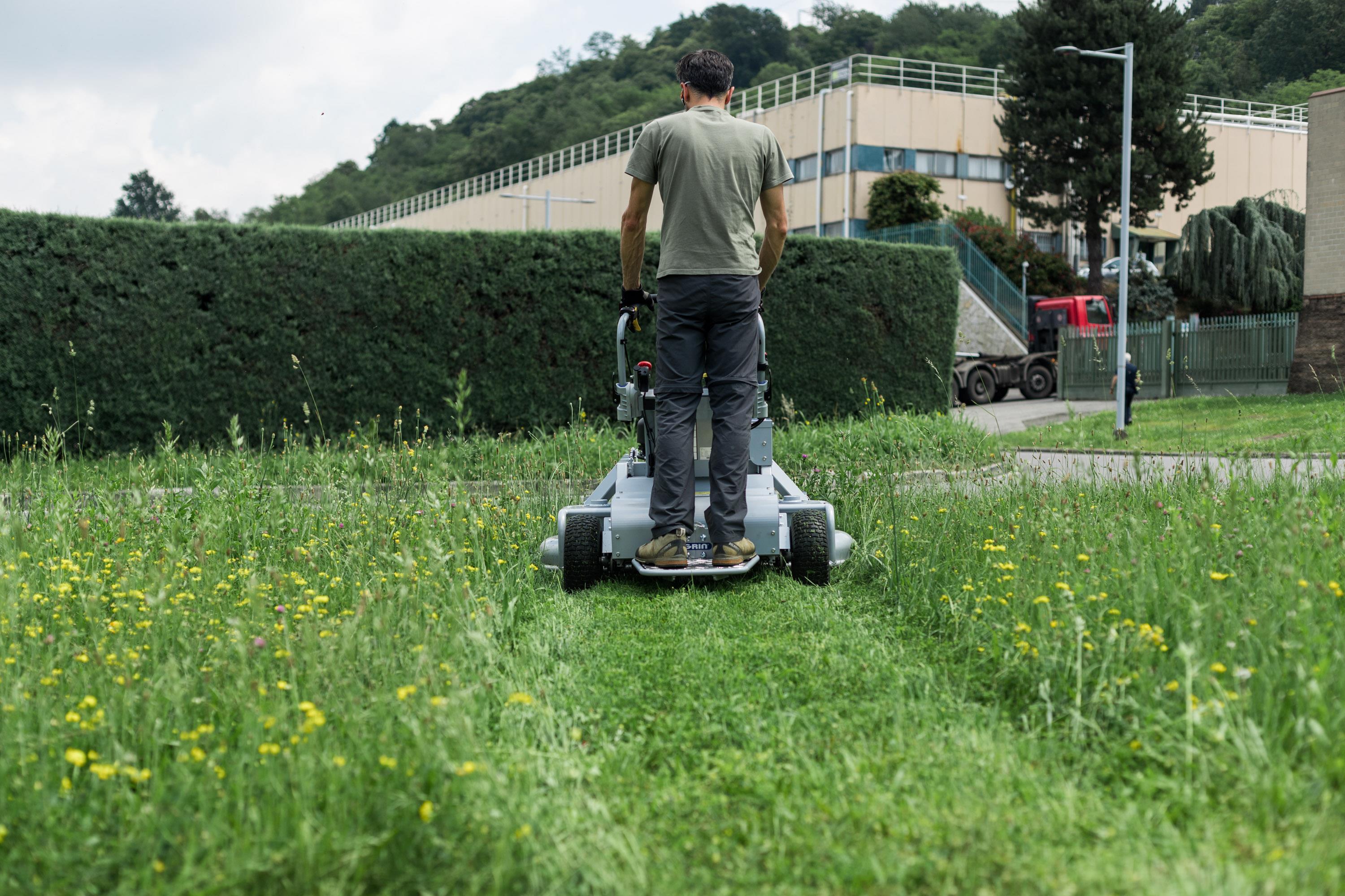 GRIN STAND-ON Plattform um stehend zu fahren für XM-Serie