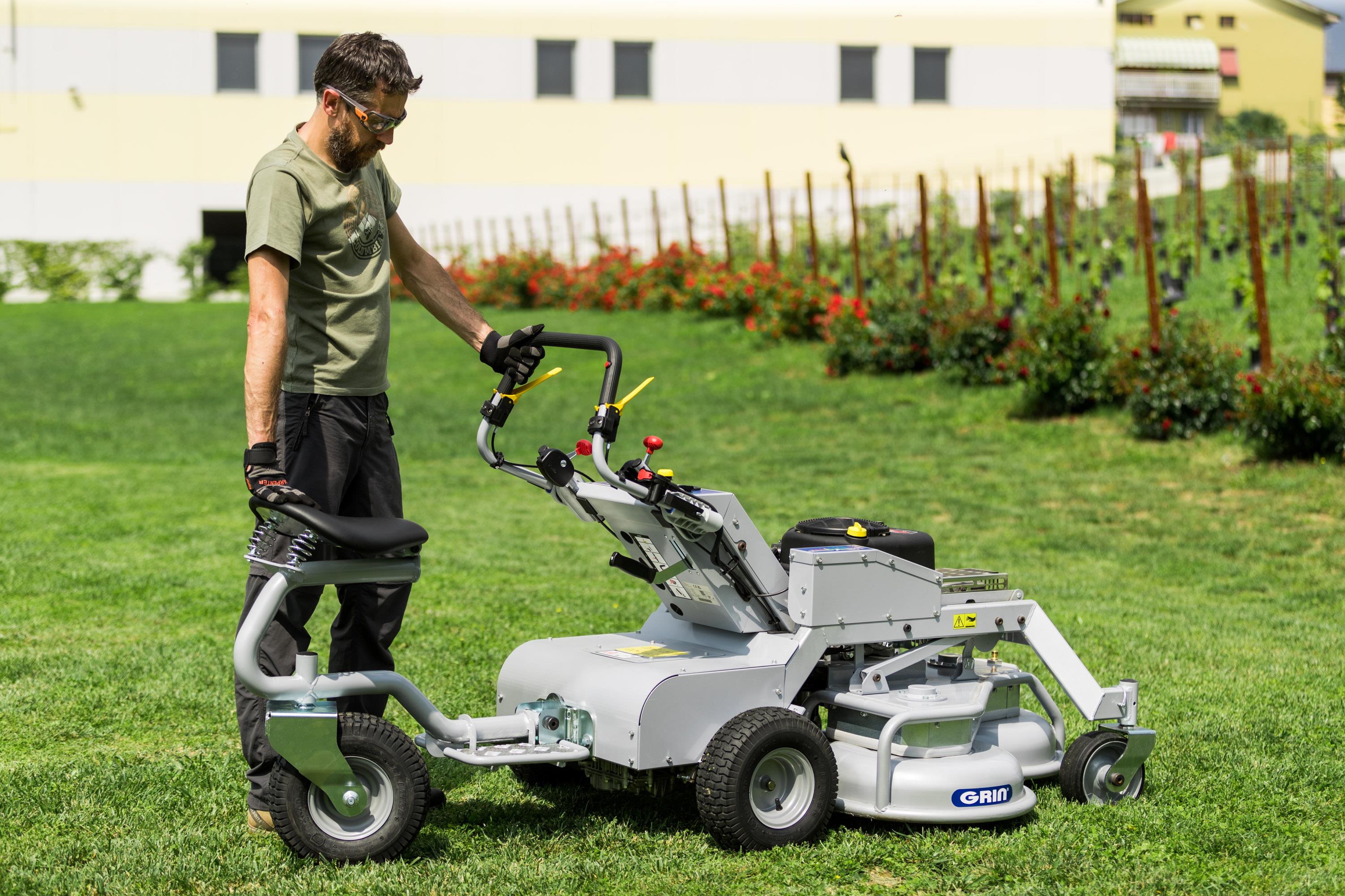 GRIN Plateforme RIDE-ON pour conduite assis pour série XM