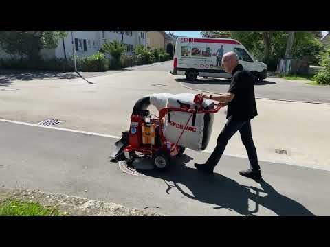 ERCO ES-643P Aspirateur à feuilles, tracté et à batterie powered by PELLENC